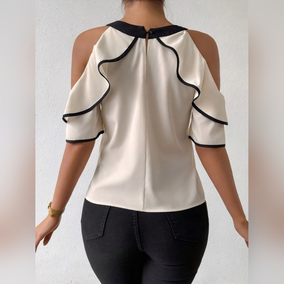 Elegant Cream and Black Off-Shoulder Top A Just Jen Fav!! - Picture 5 of 10